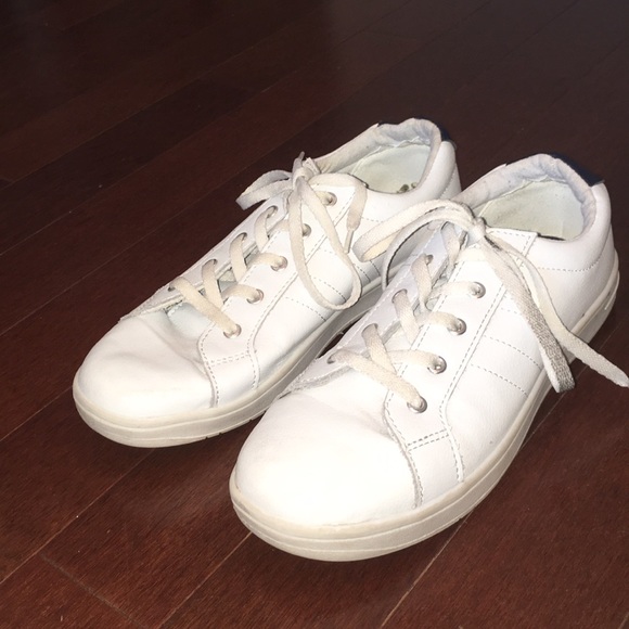 cherokee tennis shoes